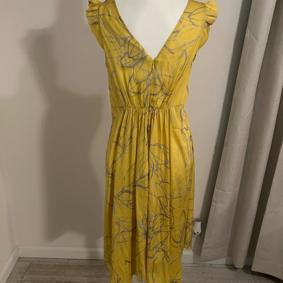 Halston Heritage yellow and silver/gray dress, size 6. - Picture 3 of 4